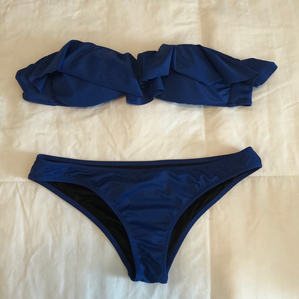 Bathing suit